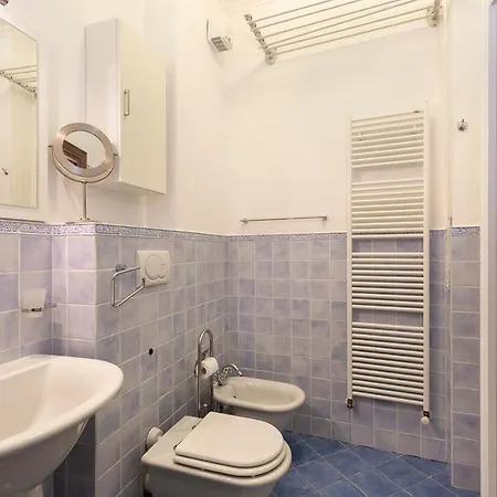 Dolfin - Nel Centro Di Stresa - By Impero House Apartment Exterior photo