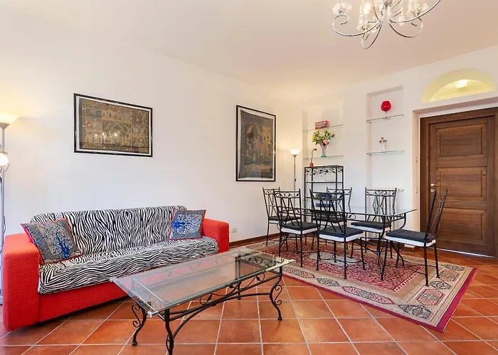 Dolfin - Nel Centro Di Stresa - By Impero House