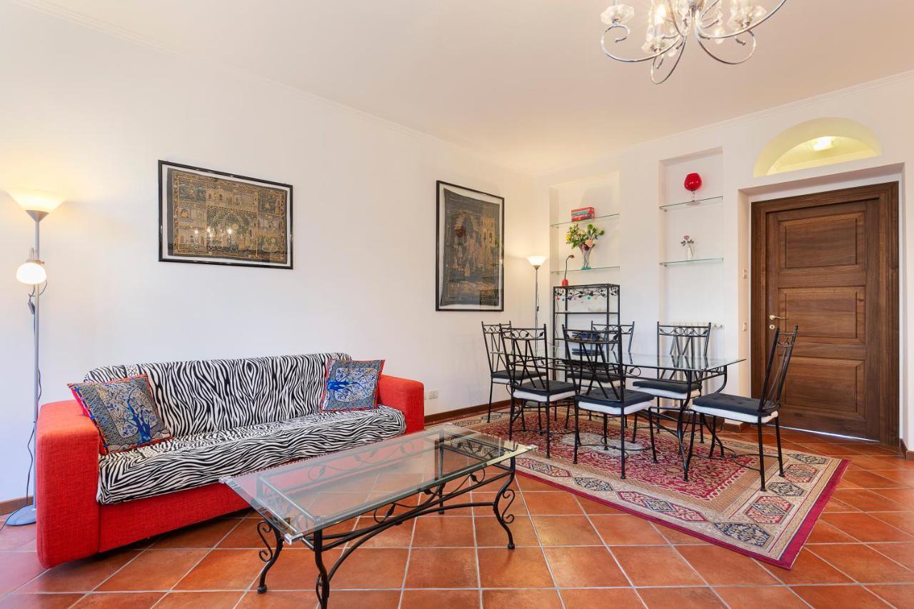 Apartment Dolfin - Nel Centro Di - By Impero House *